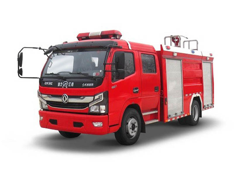 东风多利卡5吨水罐消防车
